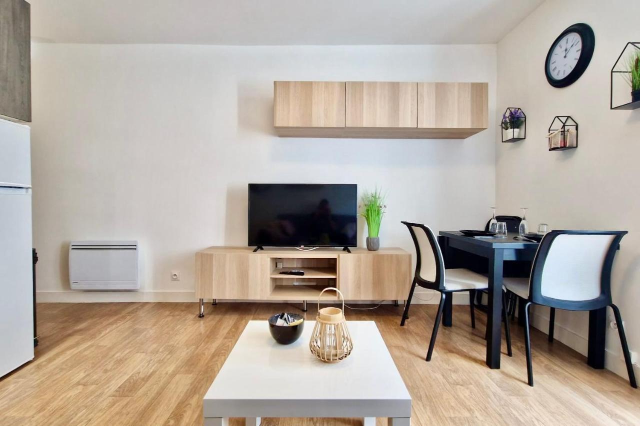 Apparthotel - Le Sweet Cosy Fontainebleau Eksteriør billede