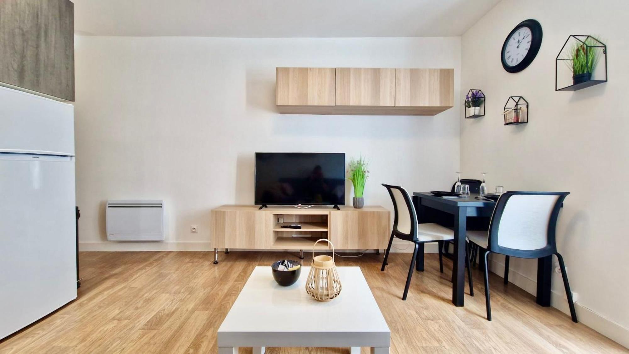 Apparthotel - Le Sweet Cosy Fontainebleau Eksteriør billede
